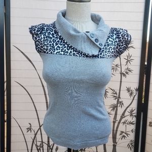 [Custom] Flutter Sleeve Snow Leopard Cowl Tee